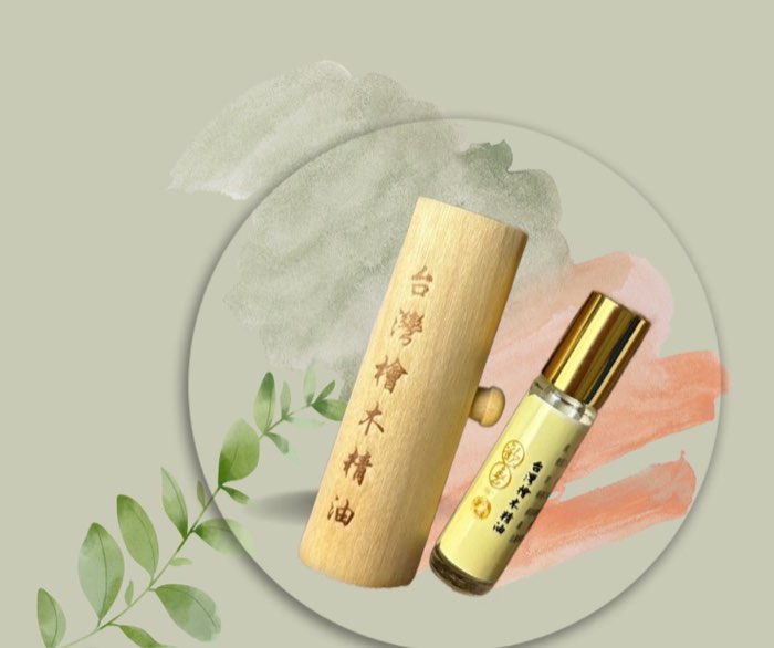 台灣檜木精油滾珠瓶與原木收納筒組合